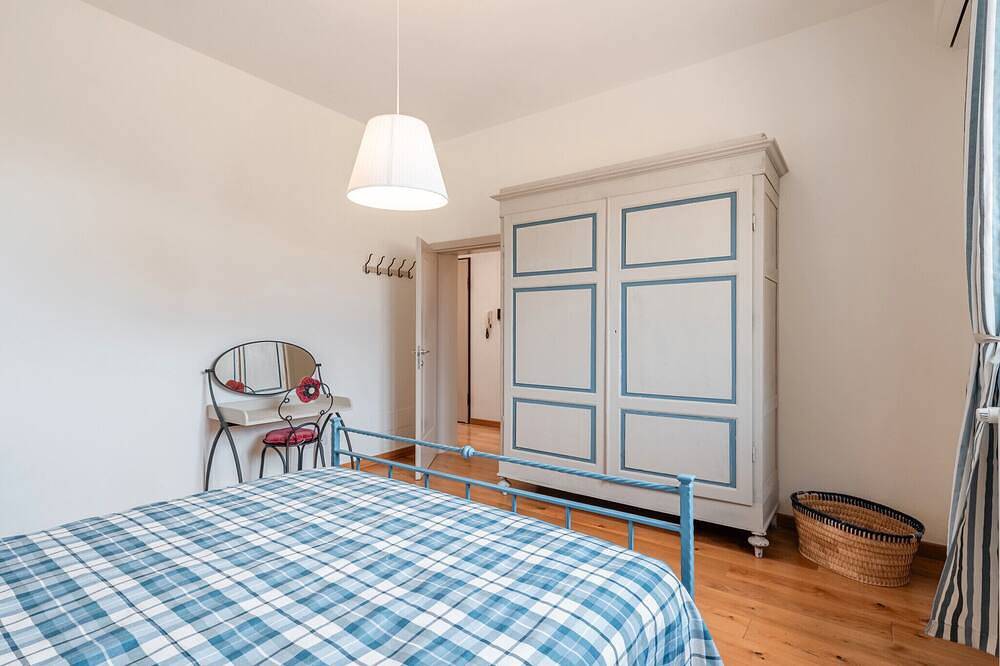 Appartamento intero, Appartamento 'Verdi' con Terrazza Privata, Wi-Fi e Aria Condizionata in Pistoia, Provincia di Pistoia