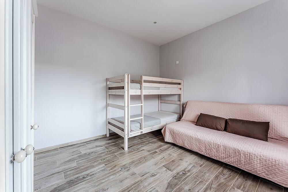 Gîtes 1 Lac & Nature Piscine / Solarium / Bien-être 5 Personnes in Sanguinet, Côte d’Argent