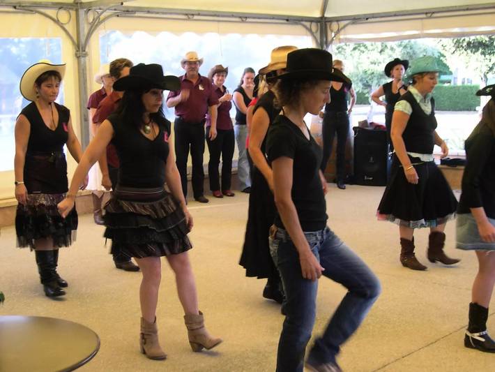 Camping für 6 Personen, mit Pool und Terrasse in Vaucluse - 3