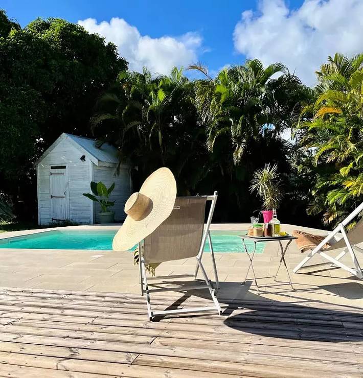 Chalet para 4 personas, con piscina y jardín - 1