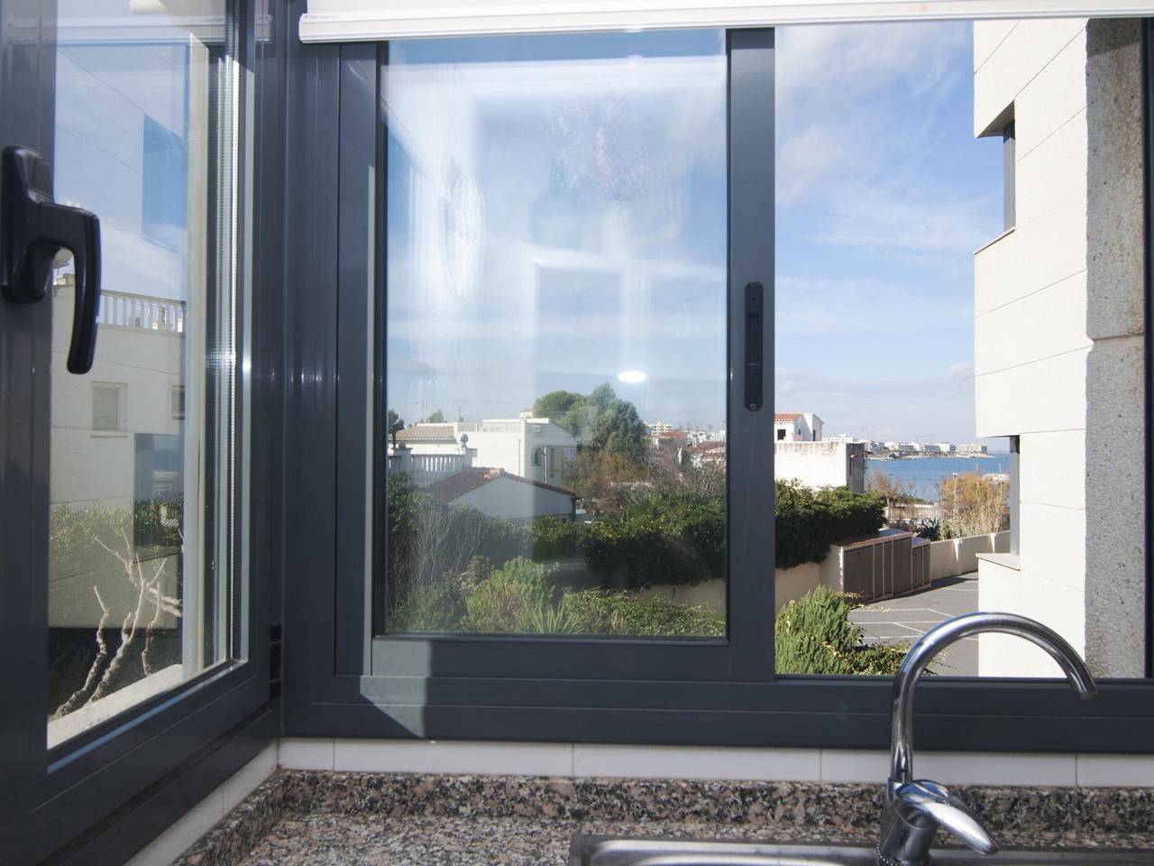 Ganze Wohnung, Spektakuläre Wohnung mit Pool und Parkplatz in L'Escala in l'Escala, Oberampurien