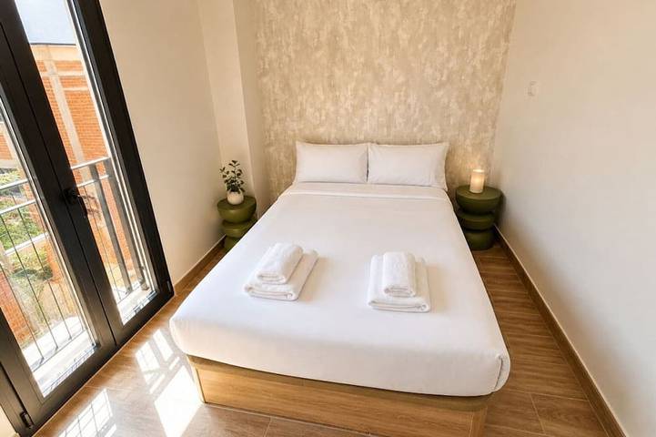 Apartamento entero, Piso cerca del metro, Madrid in Parque de las Avenidas, Madrid