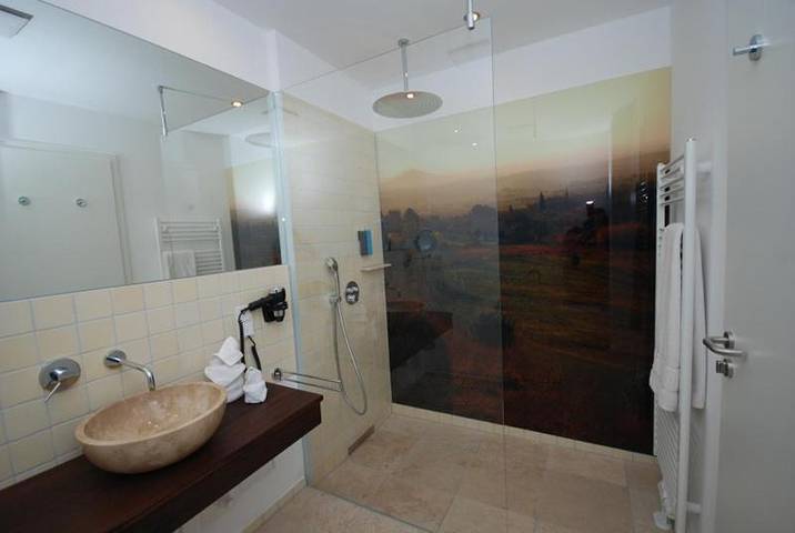 Hotel für 2 Personen, mit Balkon und Terrasse sowie Garten und Ausblick in Bergisch Gladbach - 4