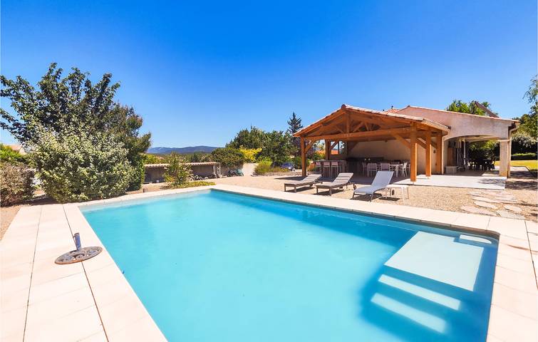 Location de vacances pour 8 personnes, avec piscine ainsi que terrasse et jardin à Prades-sur-Vernazobre - 3