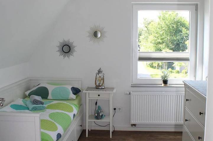 Ferienhaus für 8 Personen, mit Sauna und Terrasse sowie Garten in Osterhever - 4