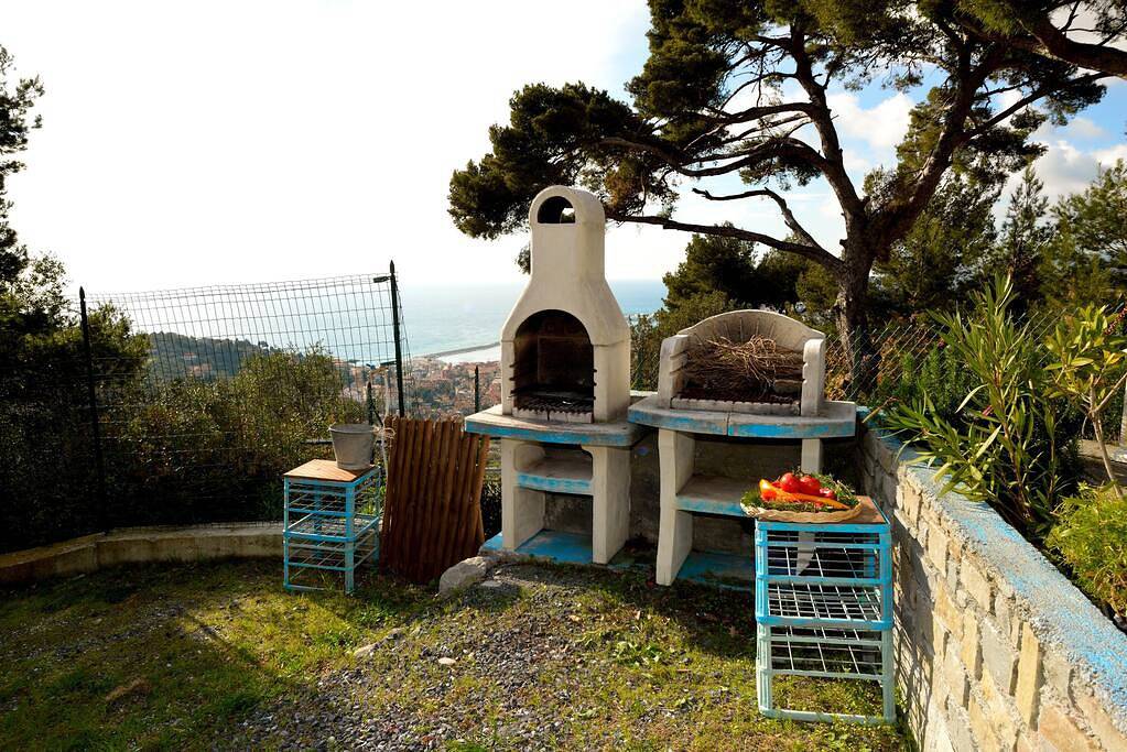 Casa vacanze magnifica vista mare e sulla città in Oneglia, Imperia