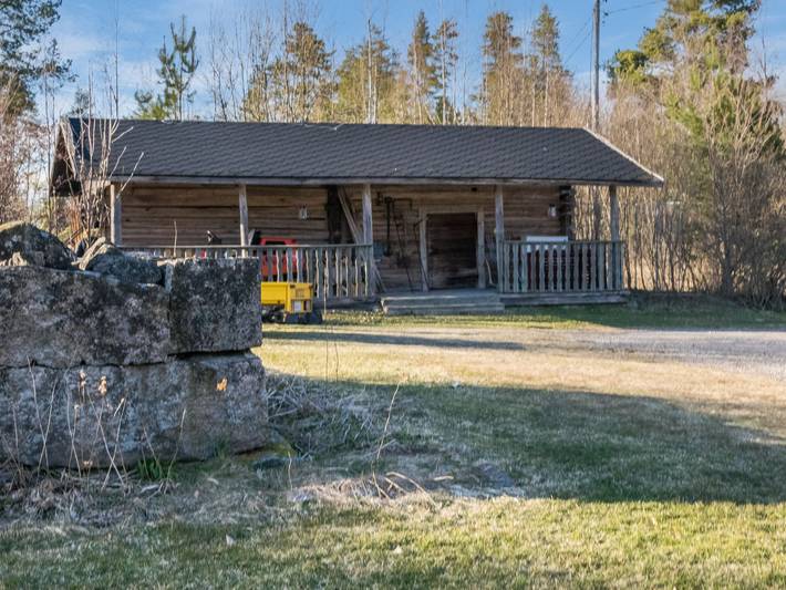 Villa kettu in Laukaa, Mittelfinnland