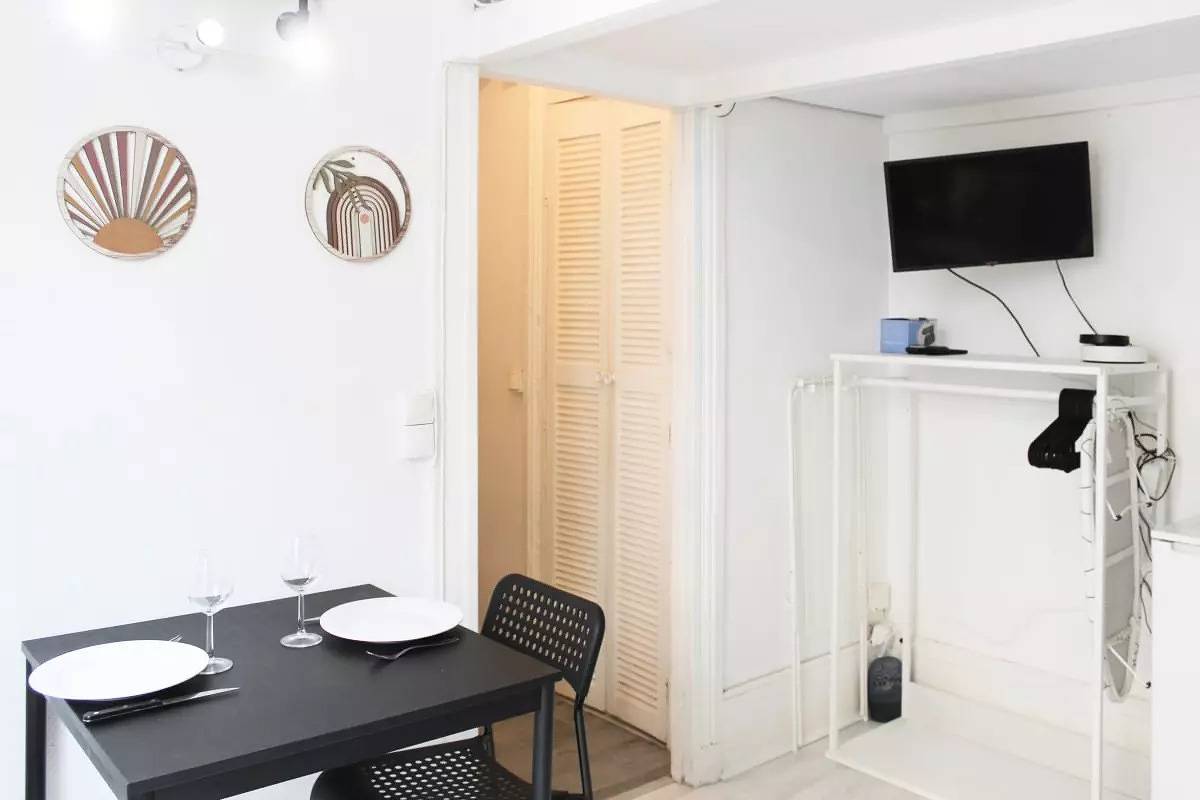 Studio entier, Studio pour 2 Personnes in Saint-Ouen, Seine-Saint-Denis