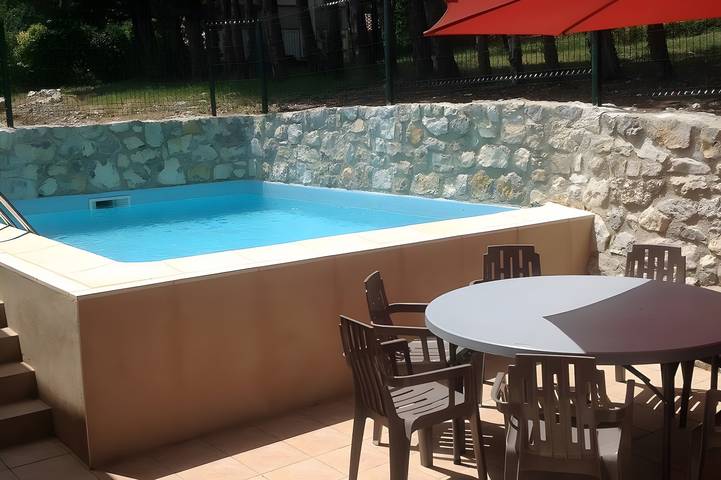 Villa für 10 Personen, mit Balkon - 1
