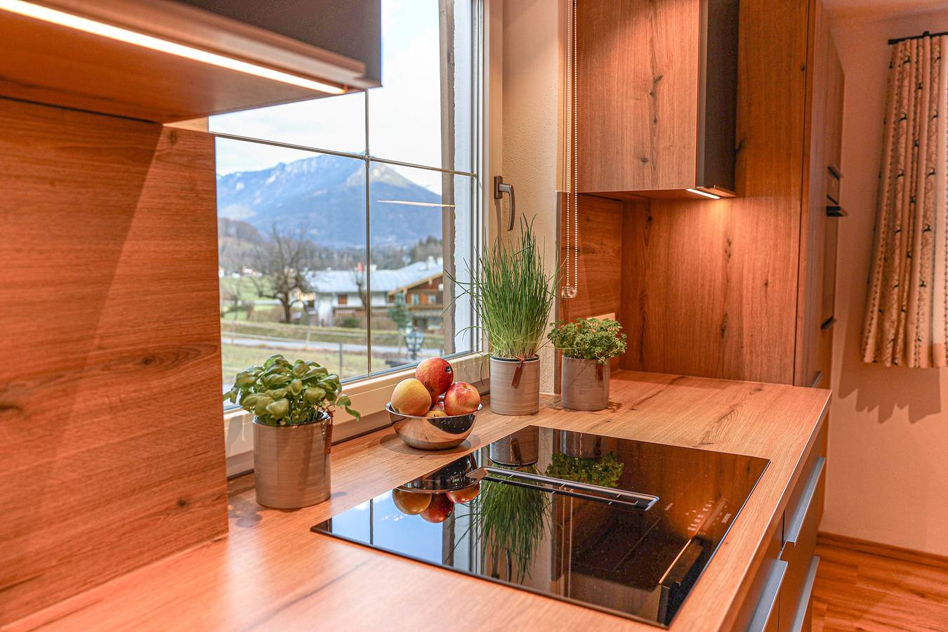 Ganze Ferienwohnung, Ferienwohnung Söldenköpfl-Blick - Ferienwohnung für 1 - 5 Personen mit 2 Schlafzimmern, großer Wohnküche, 2 Bädern, separates Wc, Schwedenofen, Terrasse in Schönau am Königssee, Berchtesgadener Alpen