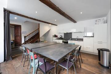 Gîte pour 18 personnes, avec vue et jardin dans Thermes de Barèges-Barzun
