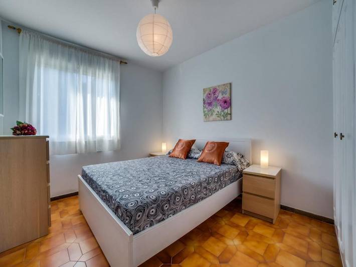Casa rural para 20 personas, con Balcón y Terraza además de Jardín y Piscina en Palafolls - 4