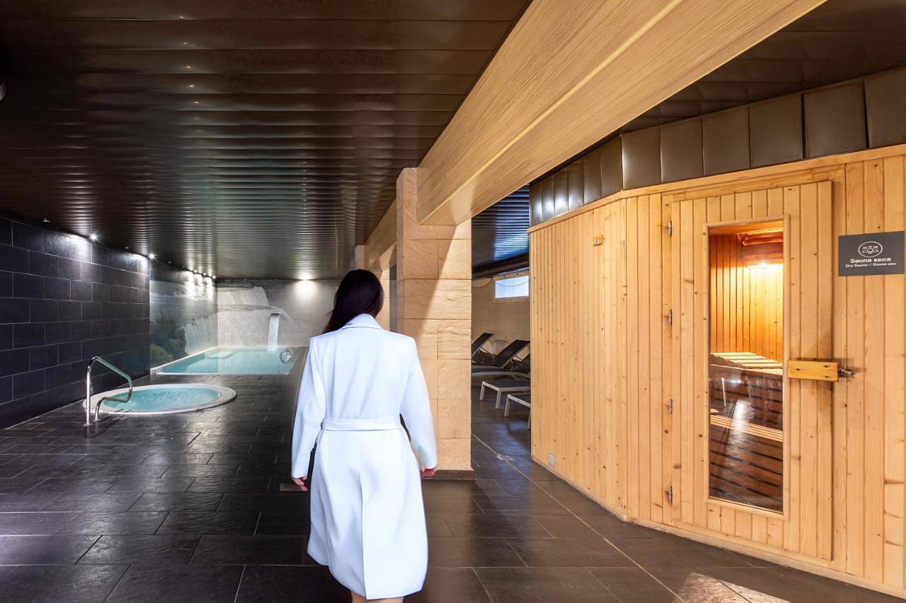 Hotel Horitzó by Pierre & Vacances in Els Pins Blanes, Blanes