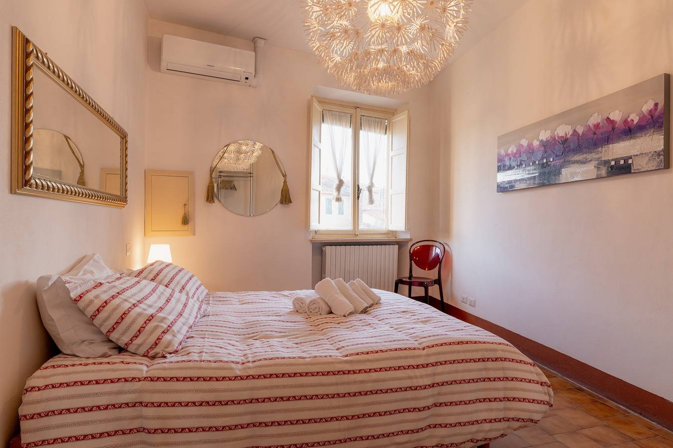 Ferienwohnung "Le tre finestre sull'Anfiteatro - Lucca" mit Wlan & Klimaanlage in Lucca, Lucca Provinz