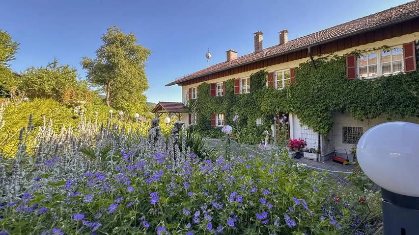 Ferienwohnung für 7 Personen, mit Sauna und Garten - 1