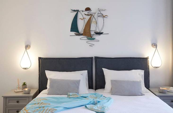 Location de vacances pour 6 personnes, avec Jacuzzi et Terrasse ainsi que Piscine et Vue dans Finikas - 4