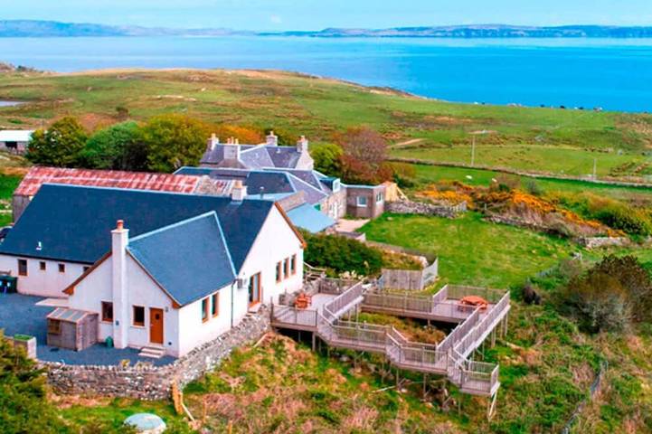 Holiday rental for 8 people, with Balcony and Garden on Islay