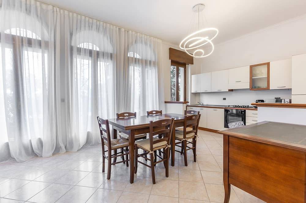 Stanza con bagno privato 3- uso cucina - Bastioni in Vérone, Montagnes autour du lac de Garde