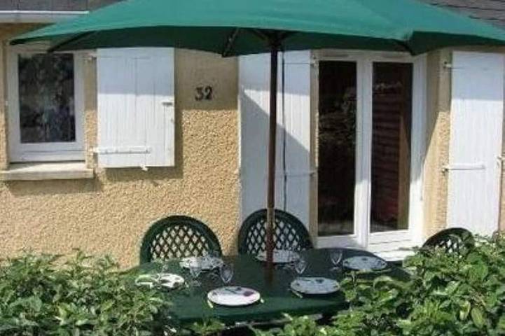 Location de vacances pour 6 personnes, avec jardin à Pirou