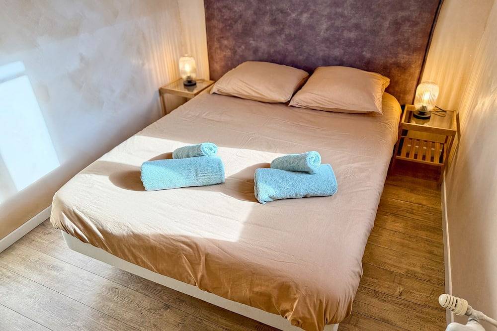 Apartamento entero, Authentique Gîte Provençal au Calme Absolu in Auriol, Marsella region
