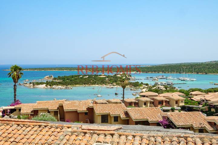 Appartamento per 5 persone, con giardino e piscina nonché panorama, con animali domestici in Golfo di Marinella