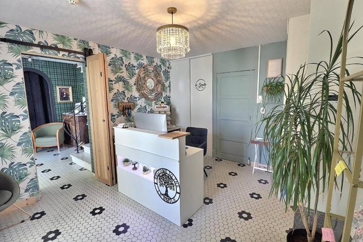 Hôtel pour 4 personnes, avec terrasse à Saint-Vincent-Sterlanges - 3