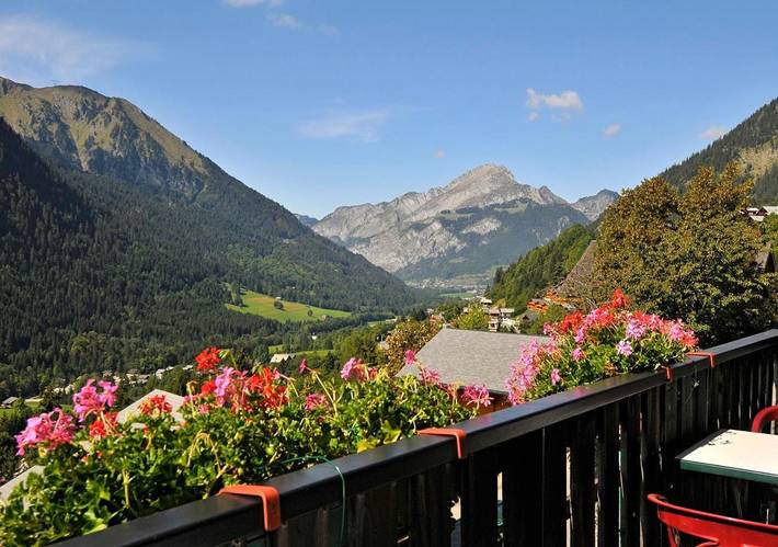 Hôtel pour 2 personnes, avec vue et balcon à Chatel - 4