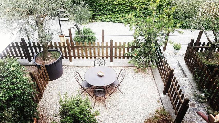 Gîte pour 2 personnes, avec jardin ainsi que vue et piscine à Villanova d'Albenga - 2