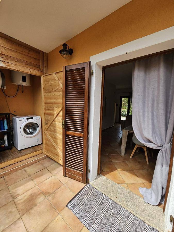 Location de vacances pour 4 personnes, avec vue et jardin à Porto Pollo - 4