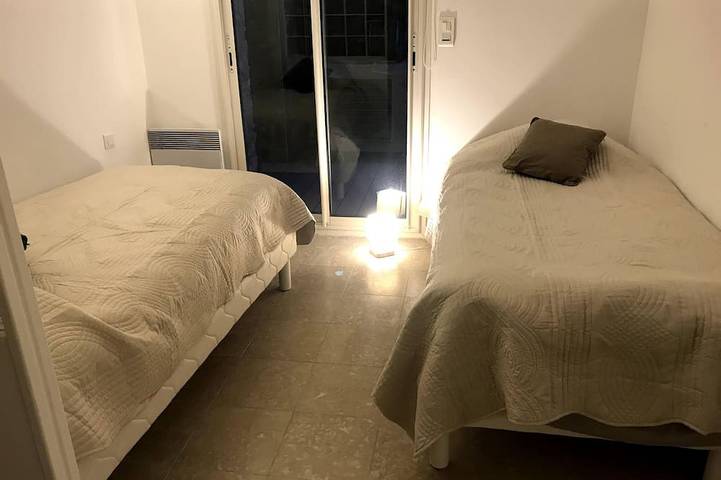 Gîte pour 6 personnes, avec terrasse dans Plage de La Gorguette - 4