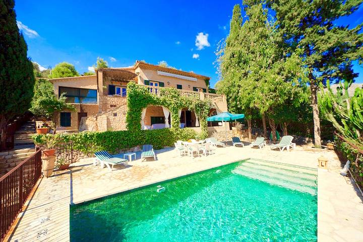 Villa for 6 people, with terrace and pool - 1