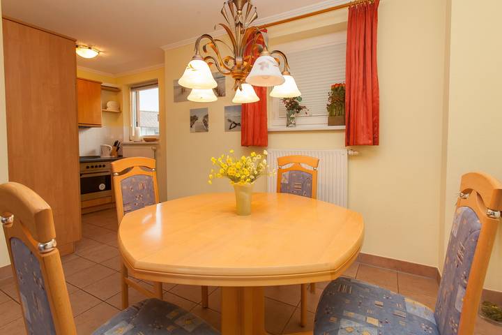 Ferienwohnung für 4 Personen, mit Balkon in Zingst - 3