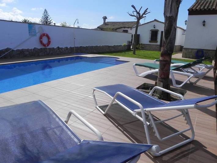 Location de vacances pour 6 personnes, avec jardin et piscine, adapté aux familles à Conil de la Frontera - 4