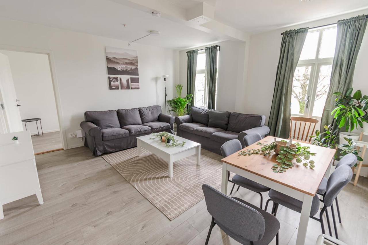 Geheel appartement, 7 Soverom i hjertet av Bergen in Bergenhus, Bergen