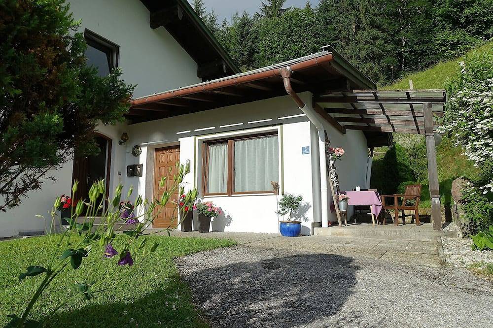 Ganze Wohnung, Ferienwohnung Kühnhauser, 1-2 Personen, Terasse, 26 qm in Schönau am Königssee, Berchtesgadener Alpen