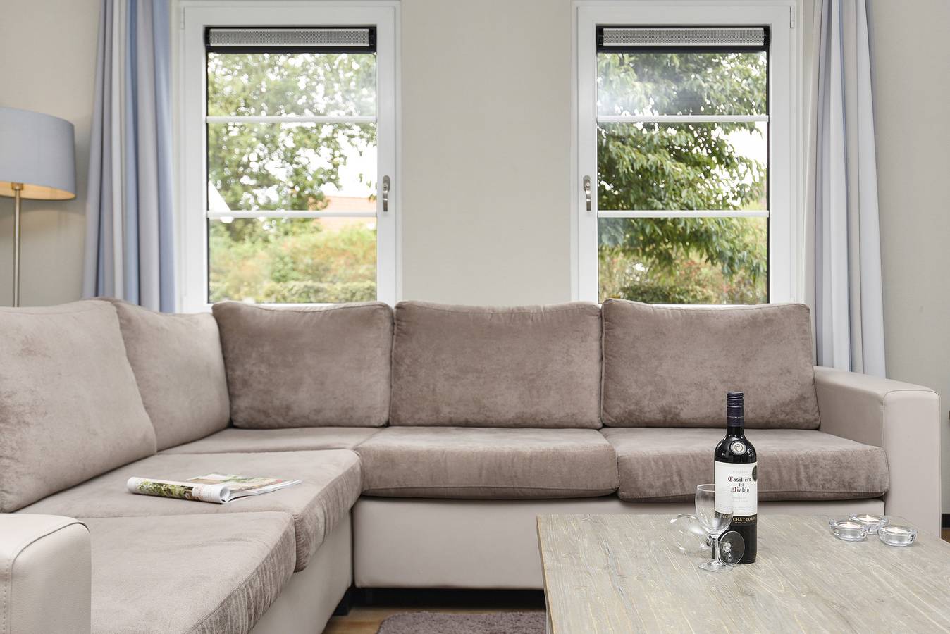 Bungalow für 4 Personen mit Terrasse in Burgh-Haamstede, Zeeuwse Kust