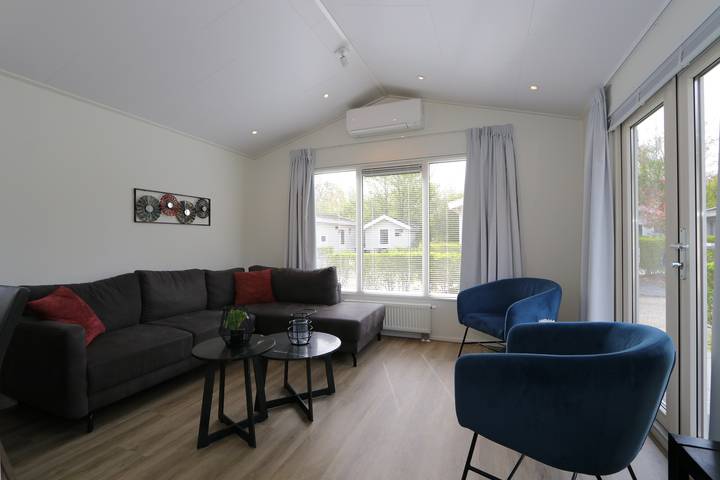 Chalet für 4 Personen, mit Garten in Nordholland