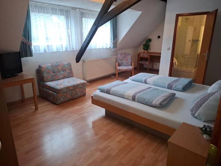 Hotel für 2 Personen, mit Garten in Winningen - 4