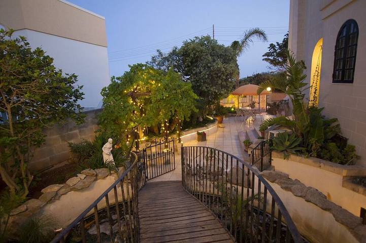 Geheel appartement, Kleuren - een sprookjesachtige omgeving, kleuren in Swieqi, Malta