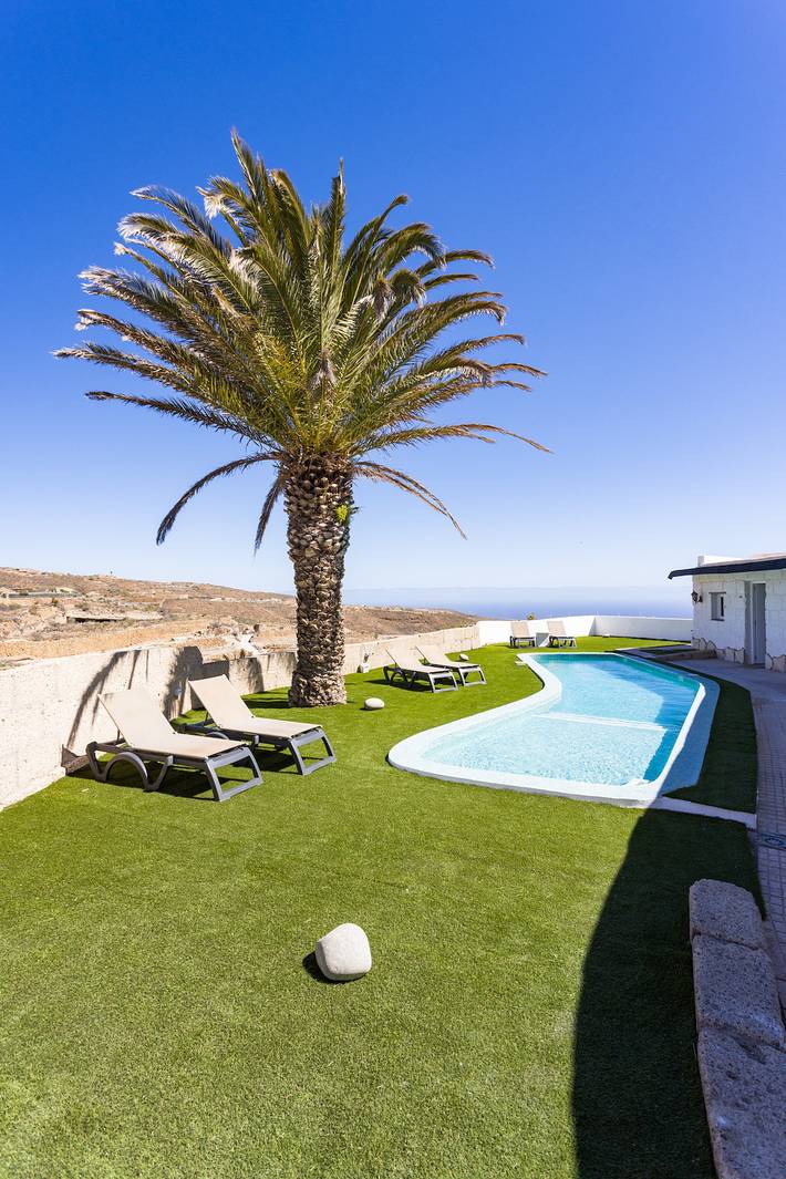 Location de vacances pour 4 personnes, avec terrasse et piscine dans Las Palomas