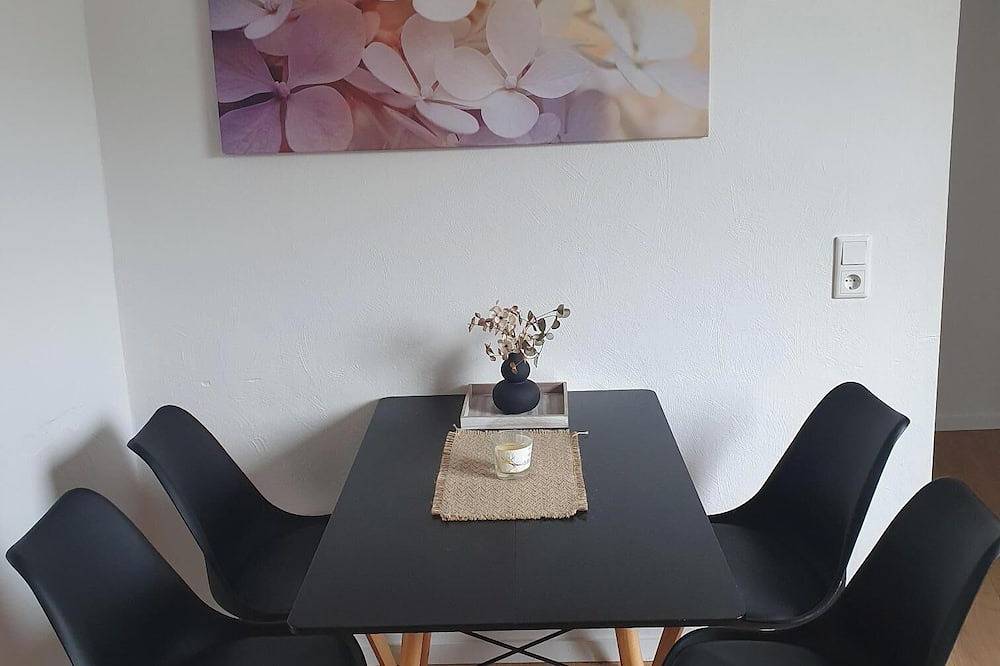 Ganze Wohnung, Flexhome Stilvolle Ferienwohnung in Lippstadt, Nordrhein-Westfalen