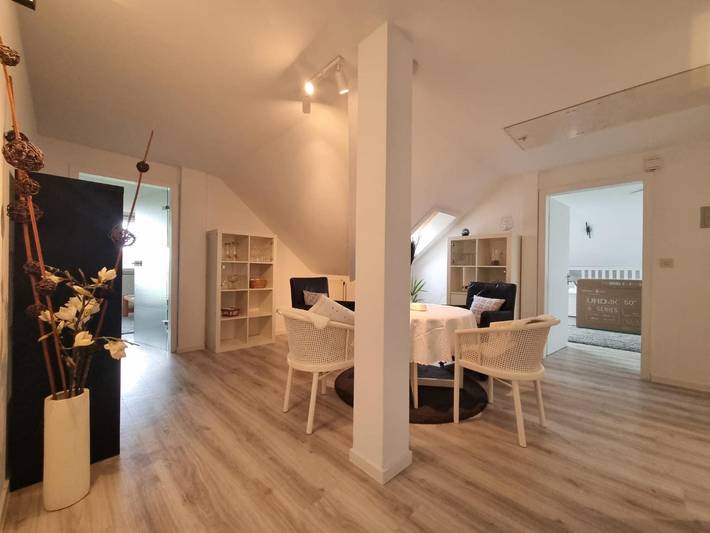 Hel lägenhet, Apartment 'Am Deisterblick' with Mountain View, Balcony and Wi-Fi in Gehrden, Region Hannover