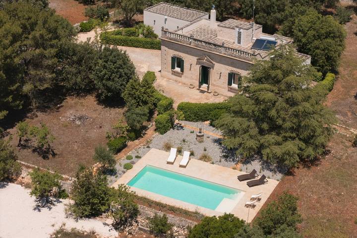Casa Vacanze 'New Villa Vittoria with Privatepool' con Piscina Privata, Wi-Fi e Aria Condizionata in Certosa, Ostuni