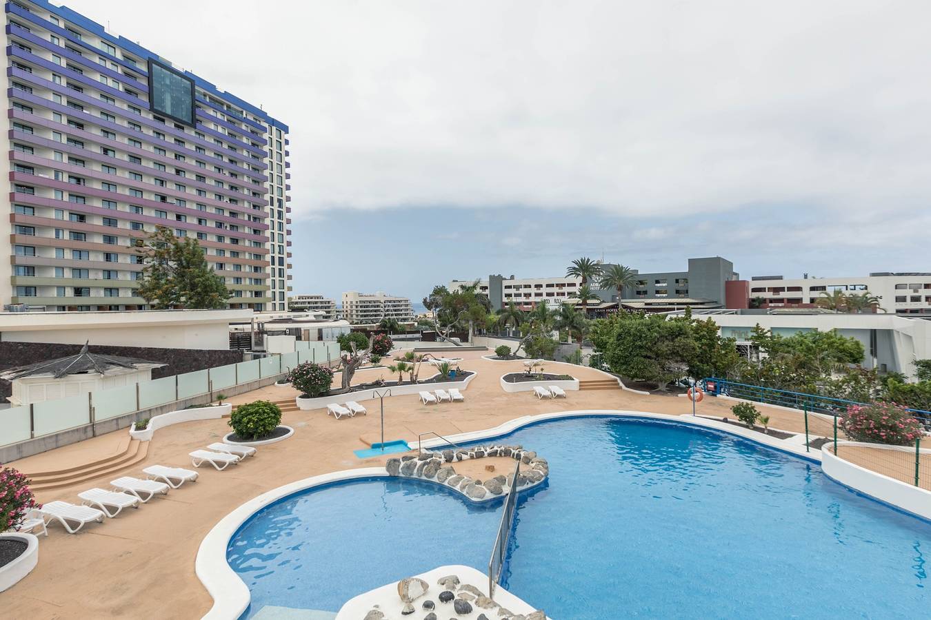 Ganzes Studio, Paraiso del Sur Studio-Apartment mit Meerblick, Gemeinschaftspool und Wlan in Playa Paraíso, Adeje