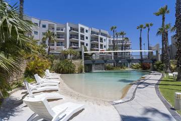 Holiday Apartment for 4 People in Scarborough (Perth), Perth, Photo 1