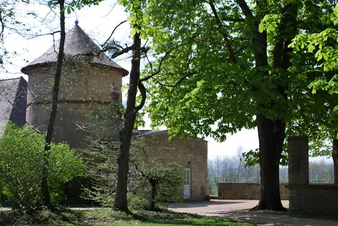 Abbaye de la Ferte - Chambre Le Colombier in Saint-Ambreuil, Chalon-sur-Saône region