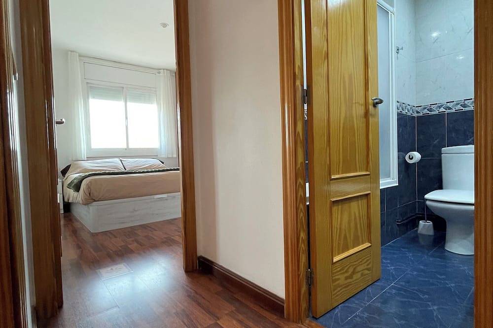 Apartamento entero, Apartamento  céntrico con parking in Villanueva y Geltrú, Garraf