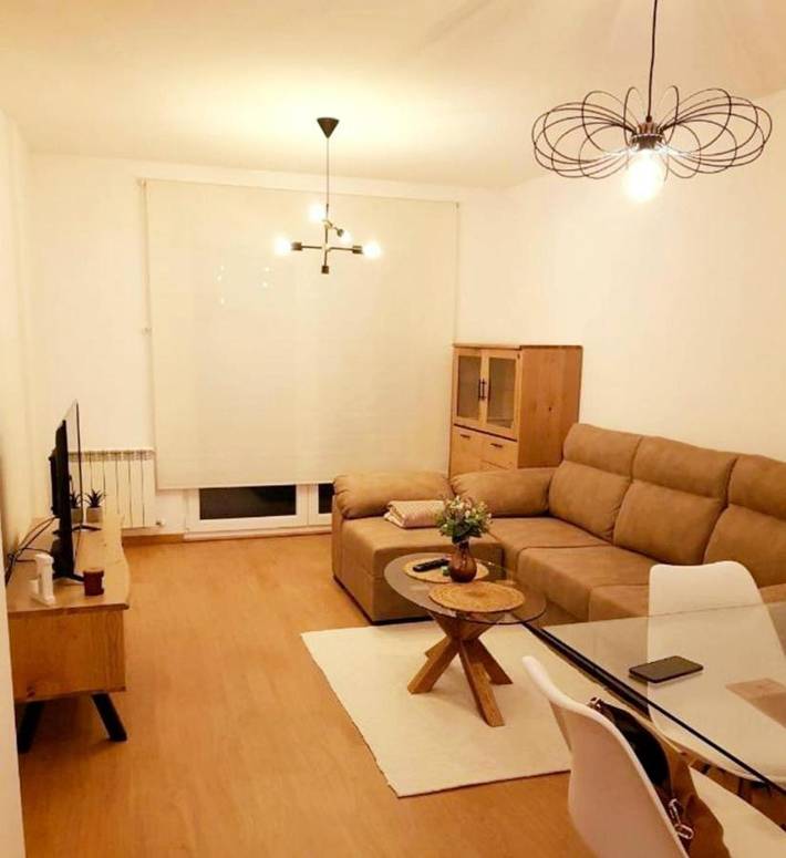 Apartamento de vacaciones para 4 personas, con balcón y vistas - 1