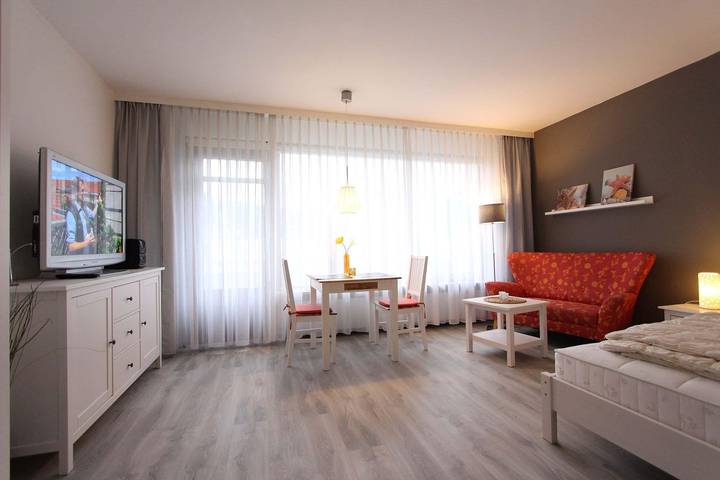 Ferienwohnung für 2 Personen, mit Balkon in Kellenhusen - 2