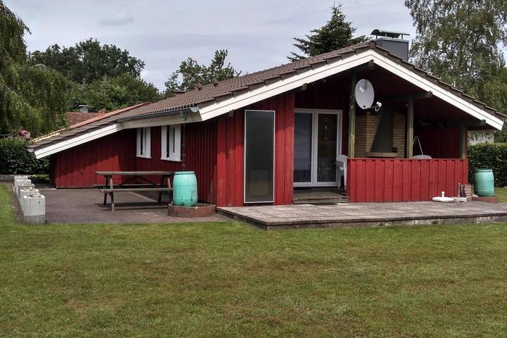 Ferienhaus für 4 Personen, mit Terrasse und Garten in Silberstedt